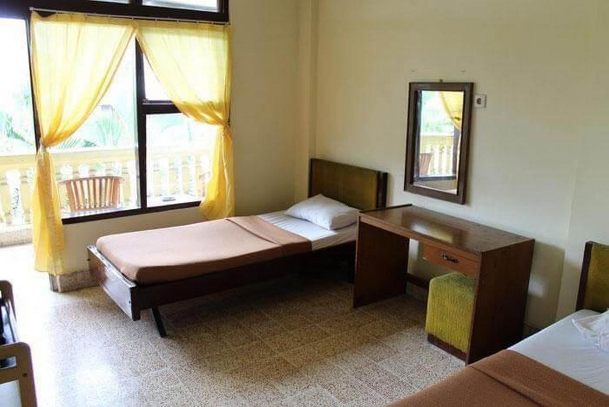 Pulau Bali Hotel Denpasar Redpartner Eksteriør billede